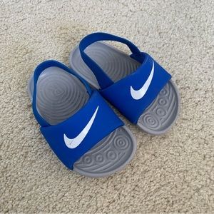 Nike kids slipper